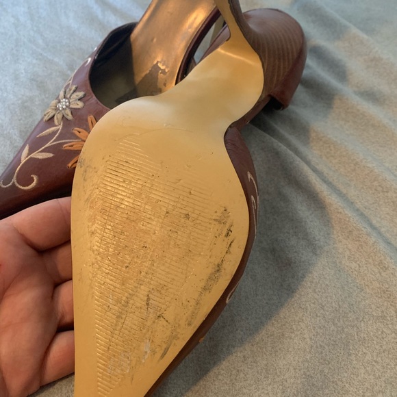 Southwest leather Bandolino heels - Picture 3 of 6